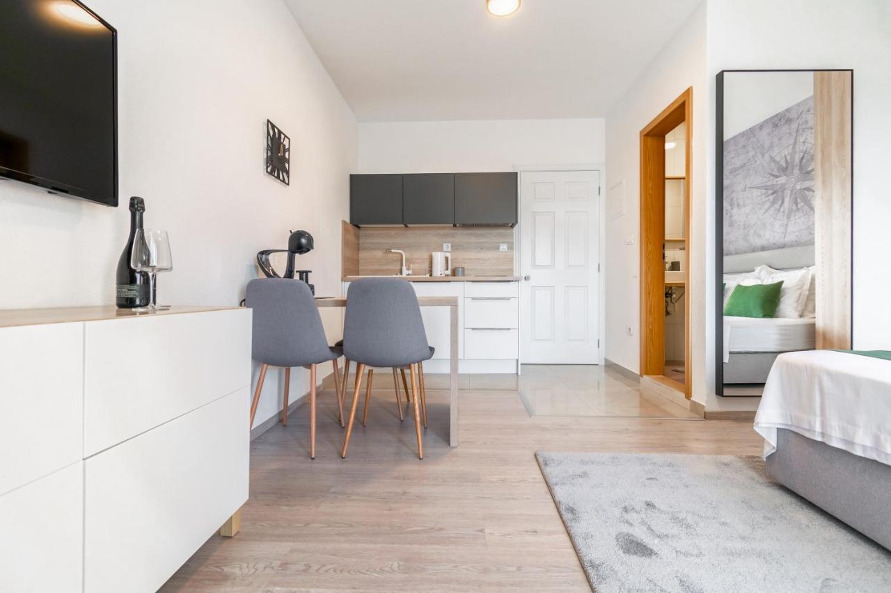 Apartmani Eterovic Baška Voda Exterior foto